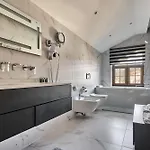 Chalet Golden
